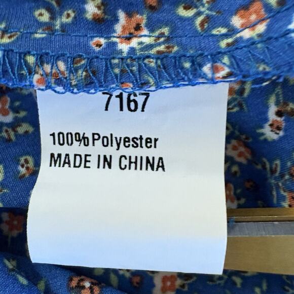 BTFBM Blue Floral High Neck Short Sleeve Blouse Size Large Ruffled Sleeves - Picture 9 of 13